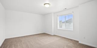 Spacious 4-Bed Puyallup Home For Rent | 3-Car Garage & Quick Commute to JBLM! Gallery 23