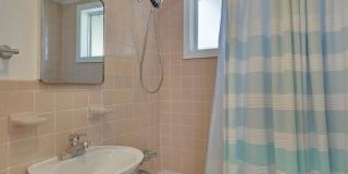 11 Oakhurst Road Gallery 13