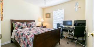 2102 FIRST Street Gallery 18