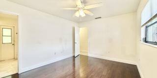 2445 East Burr Oak Court Gallery 25