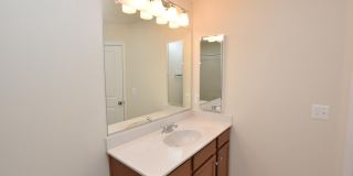 42452 DOGWOOD GLEN Square Gallery 18