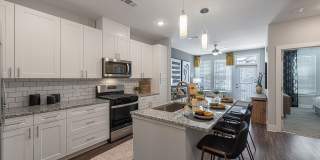 Populus Westside Apartments Gallery 14