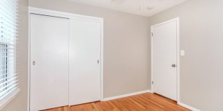 10685 Plainfield Road Gallery 9