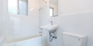 4475 23rd Street Gallery 17