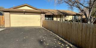 Spacious home with RV parking in Spanish Springs Gallery 1