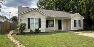 286 Courtyard Circle Gallery 1
