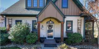 GORGEOUS LAKE HOUSE! 3 Bedrooms/3.5 Baths w/Office+Bonus Rm, $3,900 monthly GORGEOUS LAKE HOUSE! 3 Bedrooms/3.5 Baths w/Office+Bonus Rm, $3,900 monthly Gallery 7