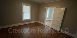 3652 Faxon Ave Gallery 7