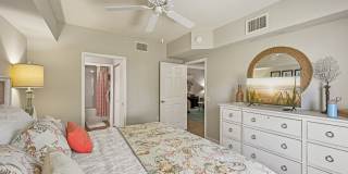 Heritage Bay Gallery 17