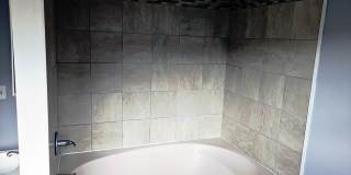 128 Hornell St Gallery 1