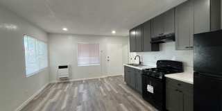 1745 Magnolia Ave. Gallery 9