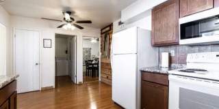 10545 W Coggins Drive Gallery 10