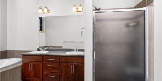 210 Ellicott Street Gallery 14