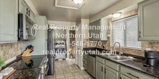 Stunning modern 6-Bedroom 3-Bath Home in Roy. Gallery 23