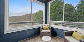 Avana Lexington Gallery 26