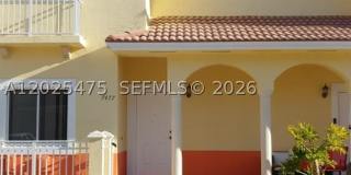 7477 NW 181 Gallery 1