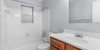 Charming 2-Bedroom Townhome – $1,400/mo Gallery 18