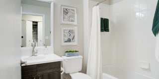 Rocky Creek Apartments Gallery 9