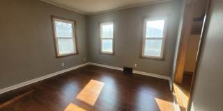 4 Bedroom, 2 Bathroom Home with Garage! Gallery 11