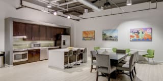 520 Park Gallery 18