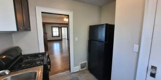 2 Bedroom, 1 Bathroom home with large garage Gallery 15