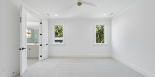 625 Glascock Street Gallery 11
