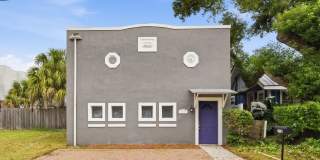 Unique Tampa Home with Modern Character Gallery 1