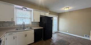 5035 Overton Avenue Gallery 12