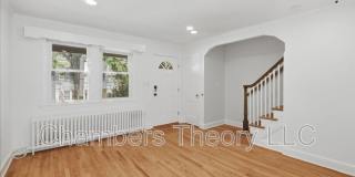 2230 Observatory PL NW Gallery 23