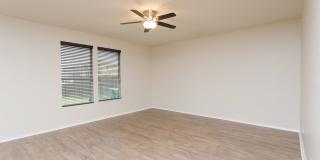 Rental Property in Converse available for ASAP move in! Gallery 13