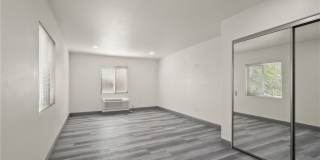 14335 Hamlin Street Gallery 35