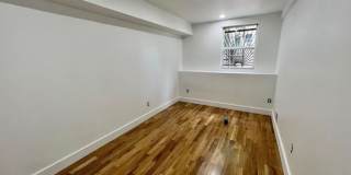 225 MAC DOUGAL STREET Gallery 7