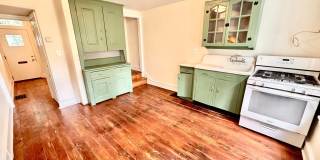 7 PENN Court Gallery 2
