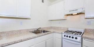 Senior Housing - Villa Serena Senior Apartments Gallery 71