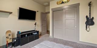 STUNNING 3bd/2ba Custom Home w/3 Car Garage on a Huge Lot! Gallery 18