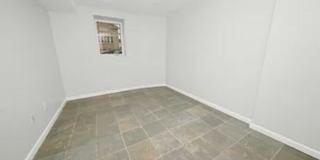 437 Elm St Gallery 10