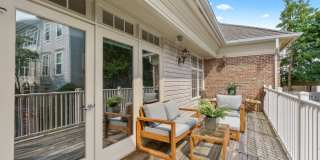 The Townes at Herndon Center Gallery 13