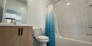 104 Howe Gallery 29
