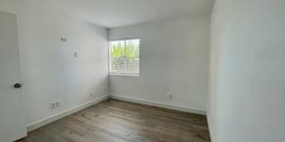 Fully Remodeled 3 Bed 2 Bath East lake Gallery 8