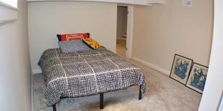Bright, remodeled Sugarhouse Bungalow Gallery 14