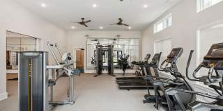 Everleigh Deerfield Age 55+ Apartment Homes Gallery 12