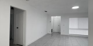 11420 NW 35th Street Gallery 2