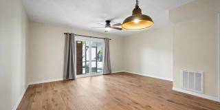 22 COMARES Avenue Gallery 11