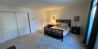 4-Bedroom Student Townhomes in the Heart of Burlington Gallery 8