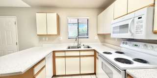 AVAILABLE NOW!! LOVELY 1 Bedroom 1 Bathroom 55+ Apartment in Palm Desert! Gallery 8