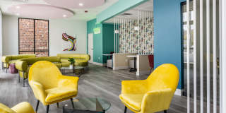 Madamore Gallery 30