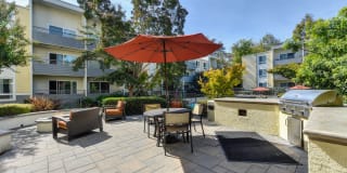 The Retreat Apartments Gallery 22
