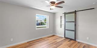 2115 Saint Croix Avenue Gallery 8