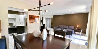 5530 Coach House Cir Gallery 1