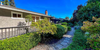 Beautifully Updated Three Bedroom Browns Valley Home Gallery 33